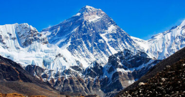 أطول جبل في العالم