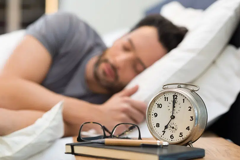 ما هو عدد ساعات النوم الصحي للإنسان